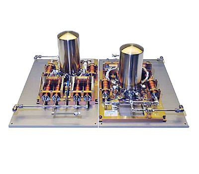 Xenon regulator and feed system